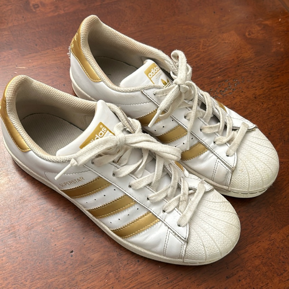 Adidas Superstar sneakers white with gold stripes women size 7